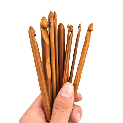 Ergonomic Wooden Bamboo Crochet Hook Set 8 Pieces For Beginner